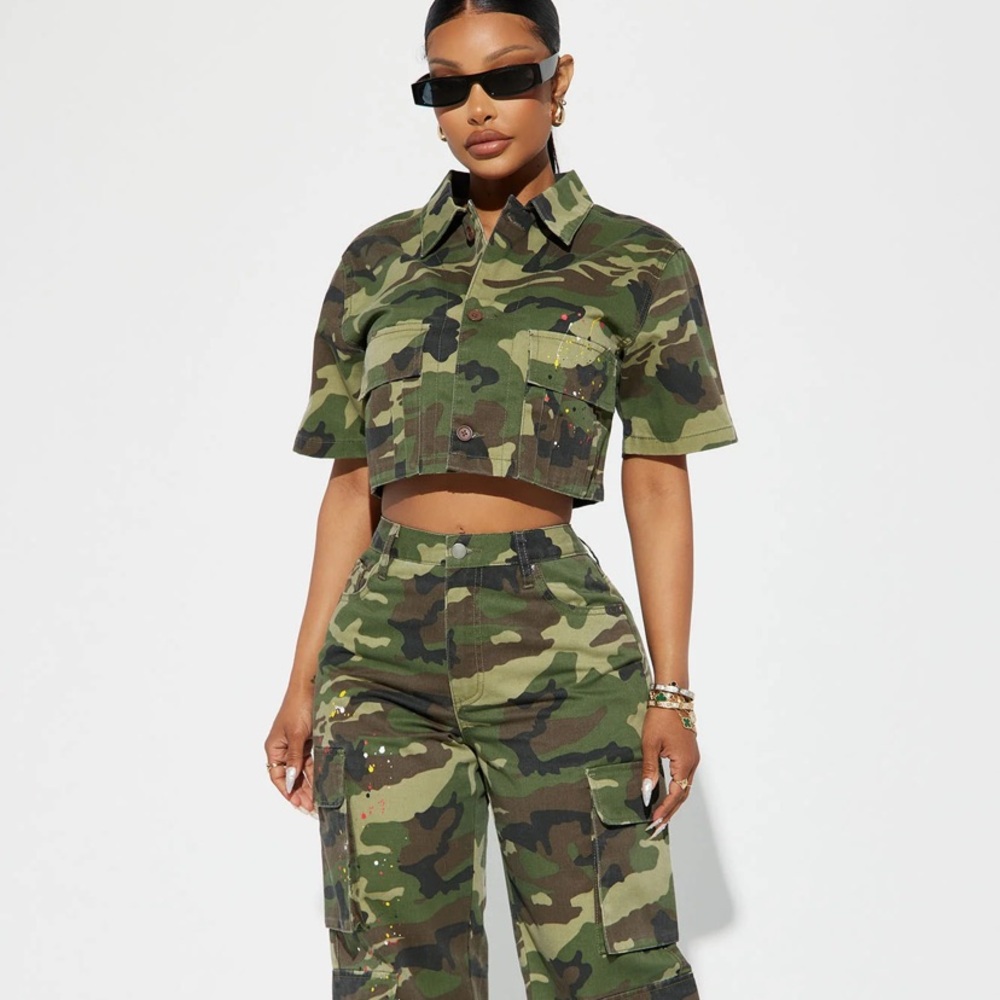 Cami Cargo Crop Top - Picture 2 of 10